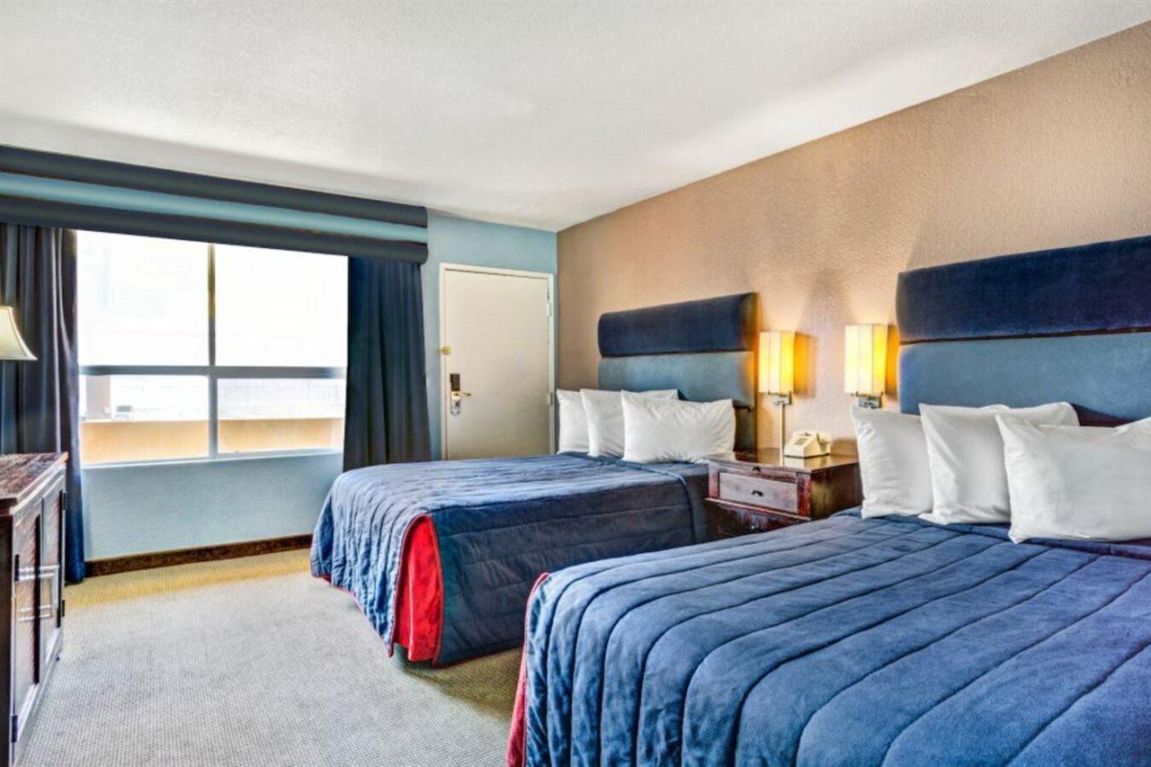 Travelodge By Wyndham Las Vegas Center Strip Ngoại thất bức ảnh