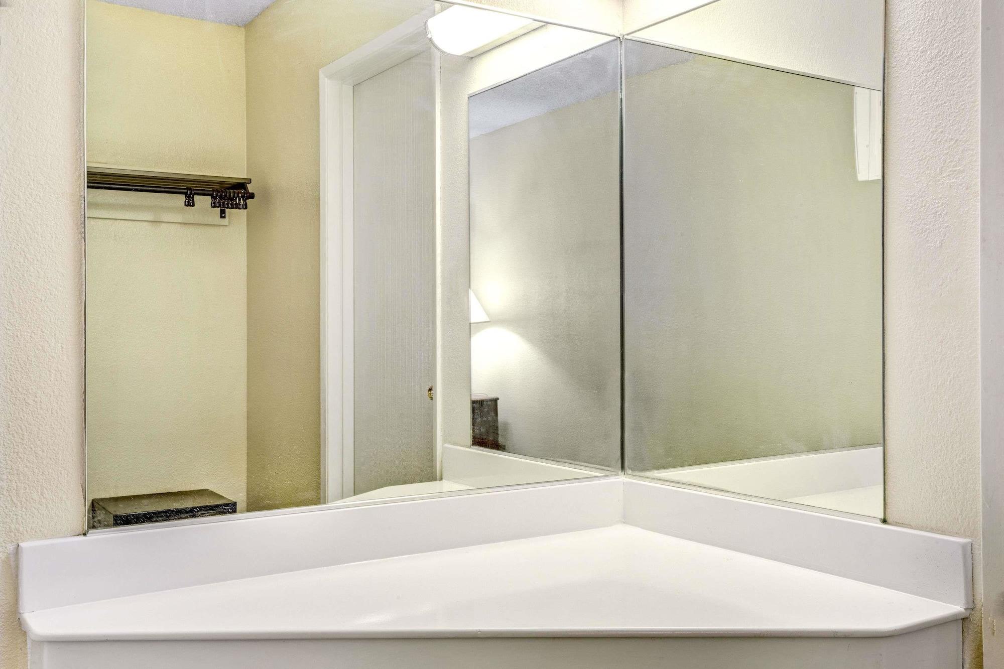 Travelodge By Wyndham Las Vegas Center Strip Ngoại thất bức ảnh
