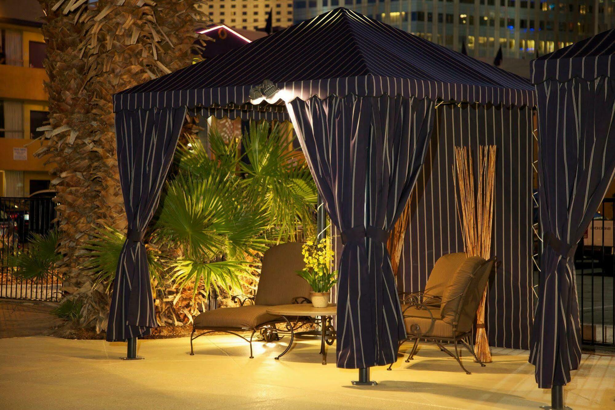 Travelodge By Wyndham Las Vegas Center Strip Ngoại thất bức ảnh